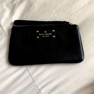 Kate spade wristlet ♠️